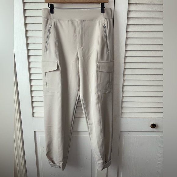 Athleta Endless High Rise Cargo Pants Abalone size 10 Sporty Casual Outdoor - Picture 2 of 5